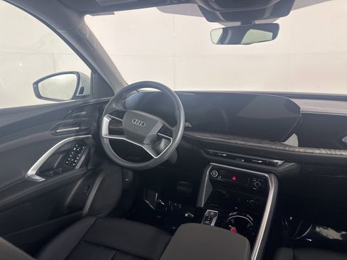 Certified 2025 Audi Q5 Premium Plus w/ Premium Plus image 15