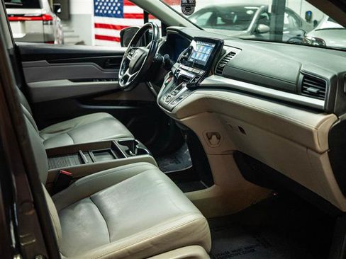 Used 2019 Honda Odyssey EX-L image 14