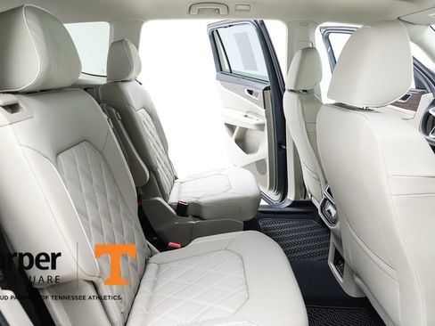 Used 2025 Volkswagen Atlas SEL Premium R-Line image 38