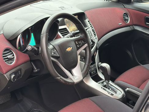 Used 2014 Chevrolet Cruze LT FWD image 13