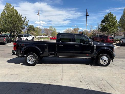 Used 2025 Ford F450 King Ranch w/ Chrome Package image 3