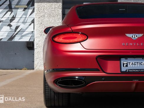 Used 2024 Bentley Continental GT Speed image 14