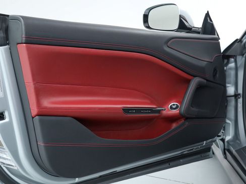 Certified 2018 Ferrari GTC4Lusso image 31