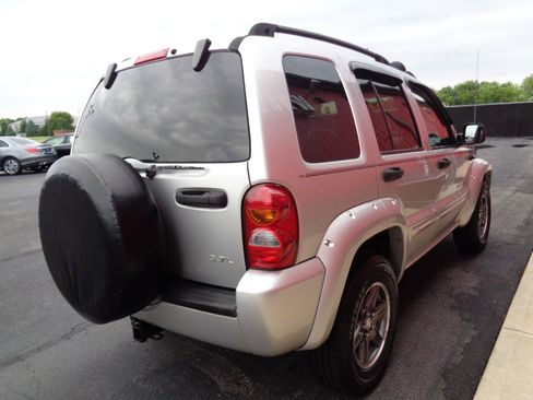 Used 2003 Jeep Liberty Renegade AWD/4WD image 5