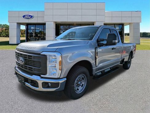 New 2026 Ford F250 XL RWD image 8