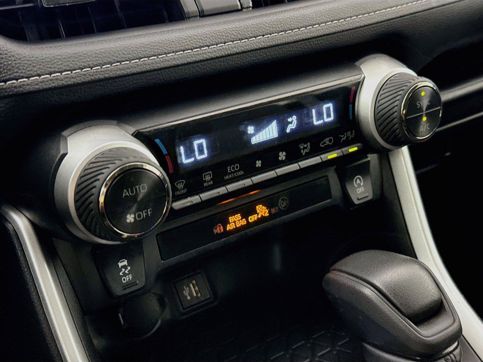 Certified 2025 Toyota RAV4 XLE AWD/4WD image 24
