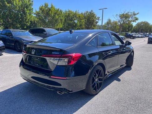 Used 2024 Honda Civic Sport image 6
