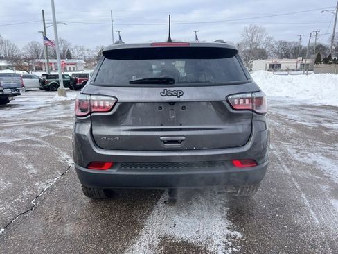 Used 2021 Jeep Compass 80th Special Edition image 5