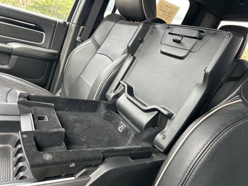 Used 2020 RAM 3500 Laramie w/ Night Edition image 30