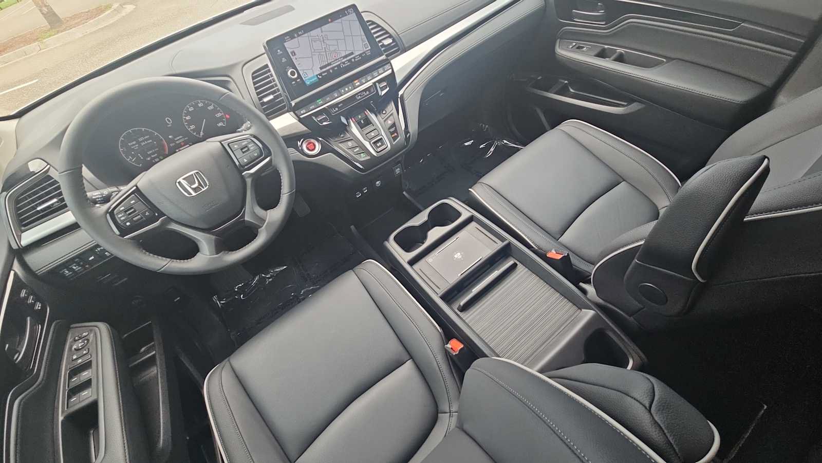 Certified 2026 Honda Odyssey Touring image 23