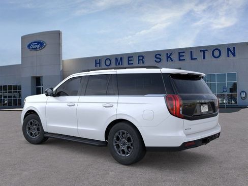New 2026 Ford Expedition Active image 4