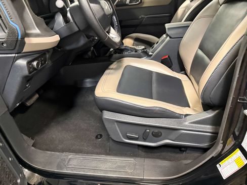 Used 2024 Ford Bronco Wildtrak AWD/4WD image 56