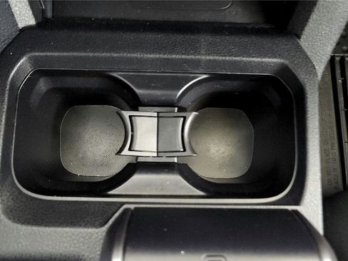 Used 2023 Toyota Tacoma TRD Off-Road image 33