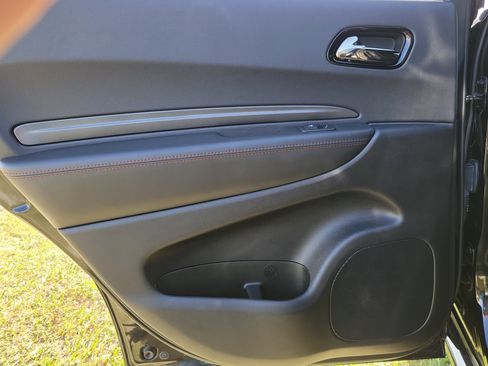 Used 2023 Dodge Durango GT image 9