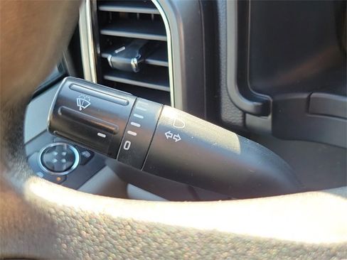 Used 2019 Ford F350 XLT image 15