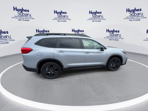 Certified 2025 Subaru Ascent Bronze Edition w/ Onyx Package AWD/4WD image 12