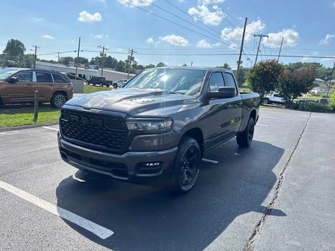 New 2026 RAM 1500 Express AWD/4WD image 3