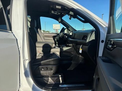 New 2026 Chevrolet Tahoe Premier w/ Sun And Tow Package AWD/4WD image 18