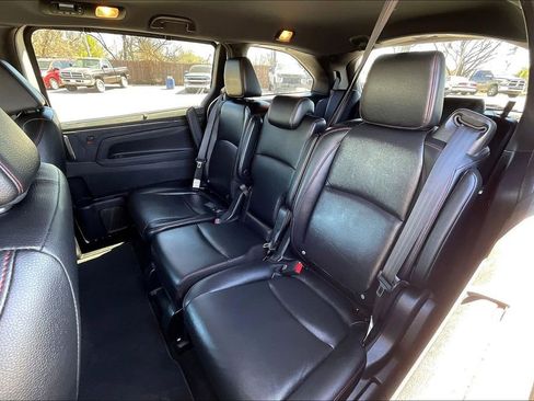 Used 2025 Honda Odyssey Sport-L image 27