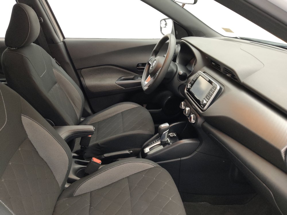 Used 2020 Nissan Kicks S FWD image 21