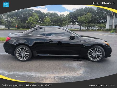 Used 2015 INFINITI Q60 Convertible w/ Premium Package RWD image 6