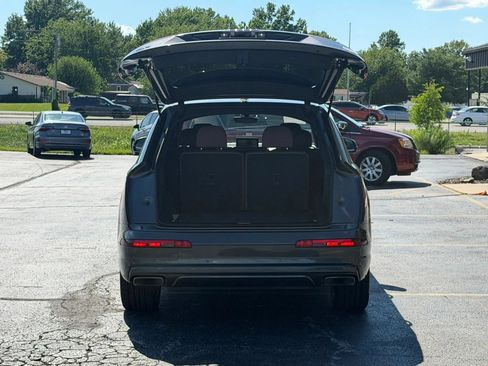 Used 2019 Audi Q7 2.0T Premium Plus w/ Premium Plus Package AWD/4WD image 8