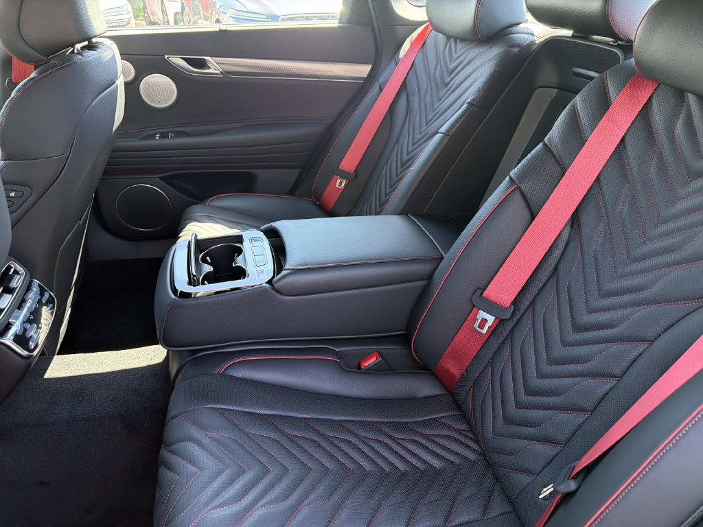 New 2027 Genesis G80 2.5T Sport Prestige AWD/4WD image 10