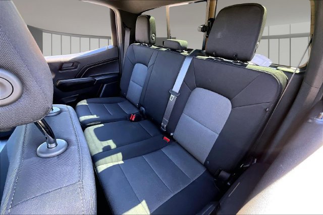 Used 2025 Chevrolet Colorado W/T w/ WT Custom Package RWD image 21