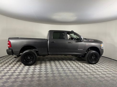 Used 2024 RAM 2500 Laramie AWD/4WD image 5