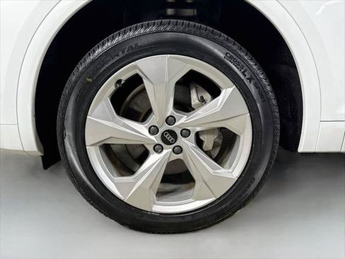 Certified 2023 Audi Q5 2.0T Premium Plus w/ Premium Plus Package AWD/4WD image 30