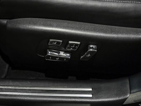 Used 2015 Lexus LS 460 L RWD image 31