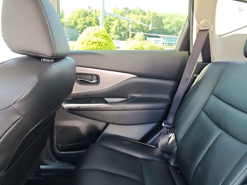 Used 2024 Nissan Murano SV w/ SV Midnight Edition Package image 30