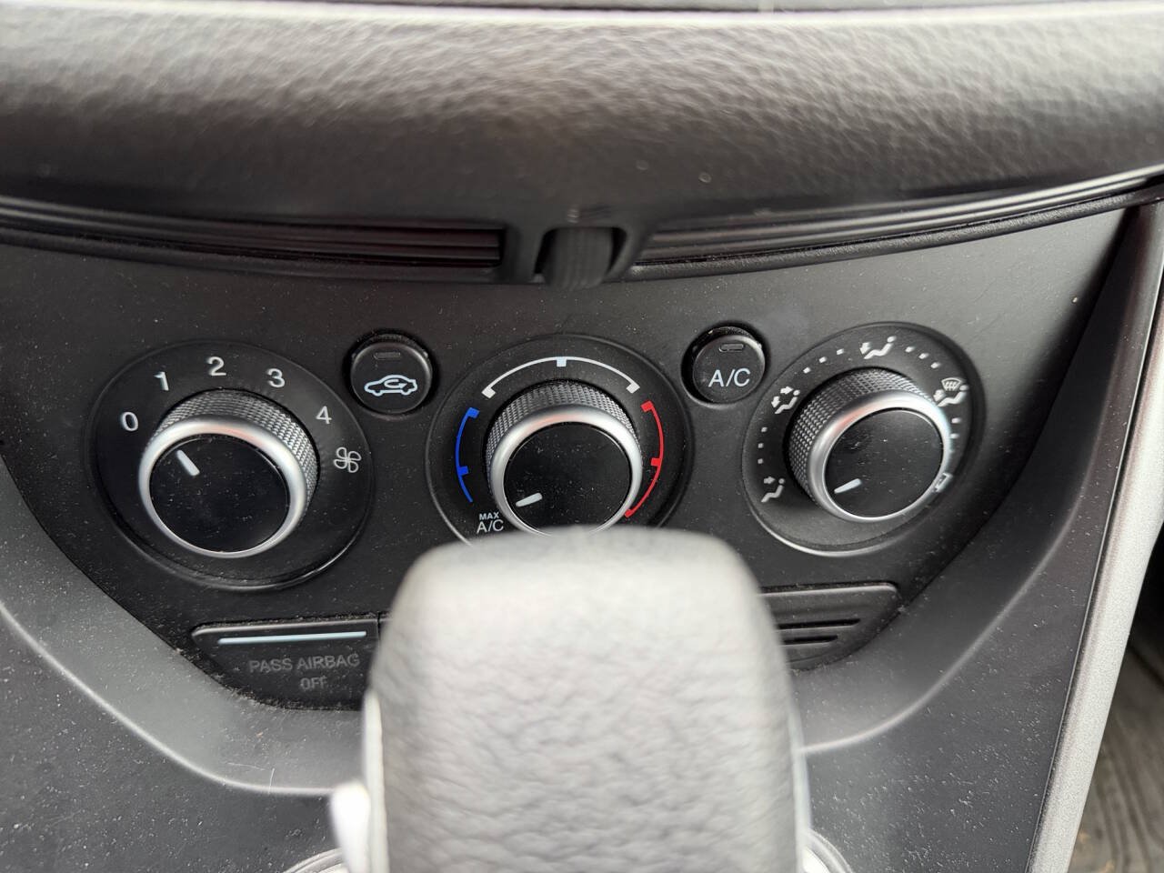 Used 2014 Ford Escape SE AWD/4WD image 35