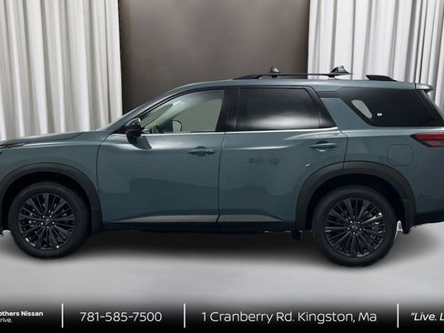 New 2026 Nissan Pathfinder SL w/ SL Premium Package AWD/4WD image 8