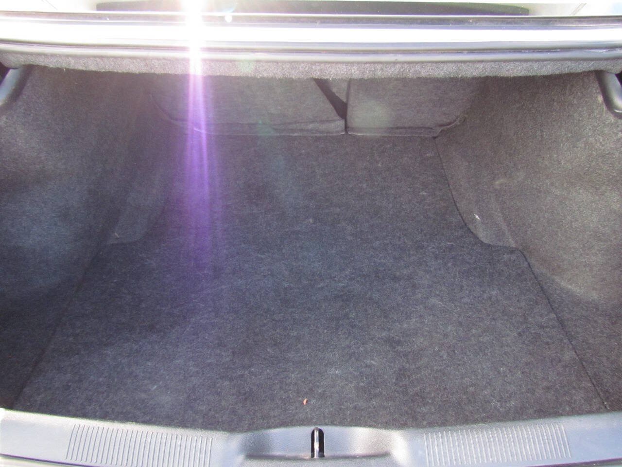 Used 2011 Dodge Charger R/T RWD image 14