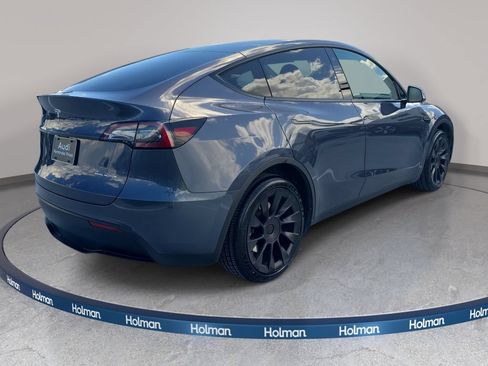 Used 2023 Tesla Model Y Long Range AWD/4WD image 6