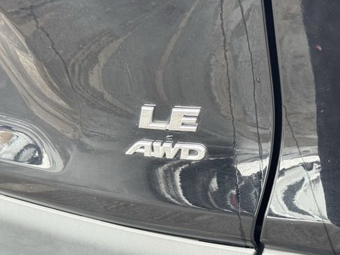Used 2024 Toyota RAV4 LE image 41