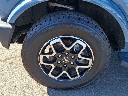 Used 2024 Ford Bronco Outer Banks image 29