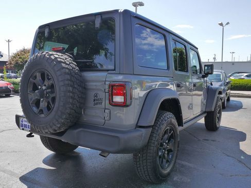 Used 2022 Jeep Wrangler Unlimited Sport AWD/4WD image 5