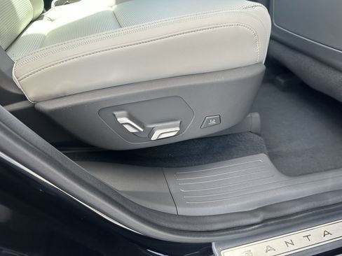 Used 2024 Hyundai Santa Fe Calligraphy AWD/4WD image 48