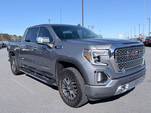 Used 2022 GMC Sierra 1500 Denali image 2