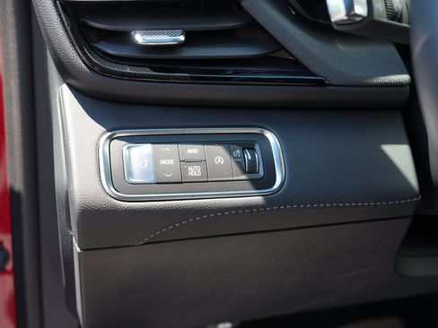 Certified 2026 Buick Enclave Sport Touring AWD/4WD image 17