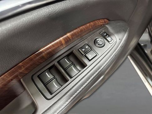 Used 2020 Acura MDX FWD image 31