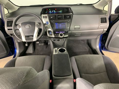 Used 2013 Toyota Prius V Three image 31
