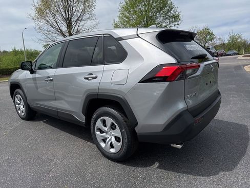 Used 2025 Toyota RAV4 LE image 4