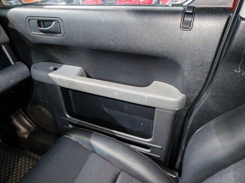 Used 2005 Honda Element EX image 35