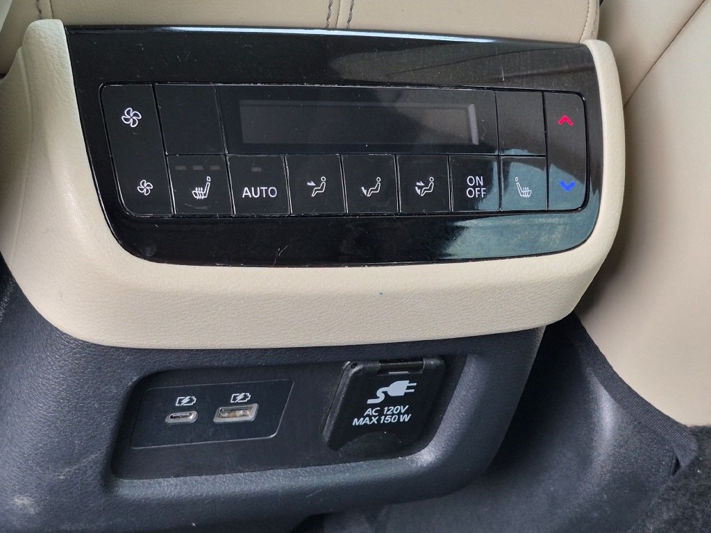 Used 2023 INFINITI QX60 Sensory w/ Cargo Package AWD/4WD image 26