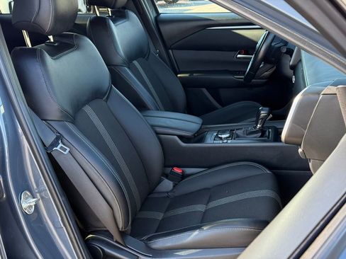 Used 2024 MAZDA CX-50 AWD 2.5 S w/ Preferred Package image 12