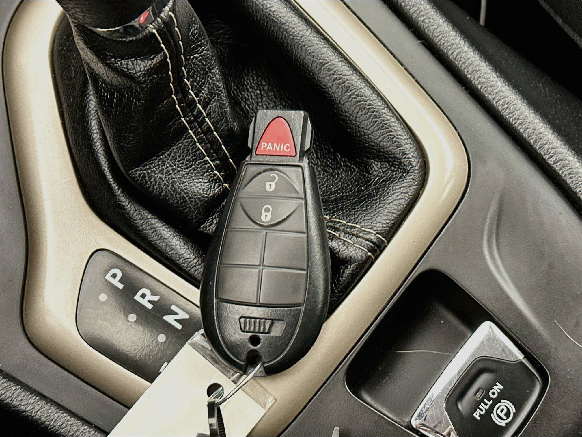 Used 2017 Jeep Cherokee Latitude w/ Safety/Convenience Group FWD image 25