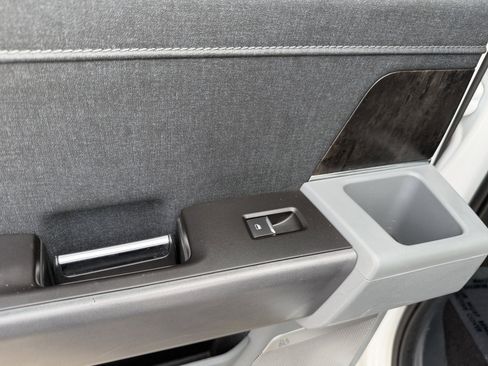 Used 2021 Ford F150 Lariat w/ Equipment Group 501A Mid image 41